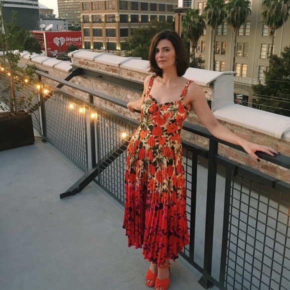 Meet your Posher, Emily - Picture 8 of 13